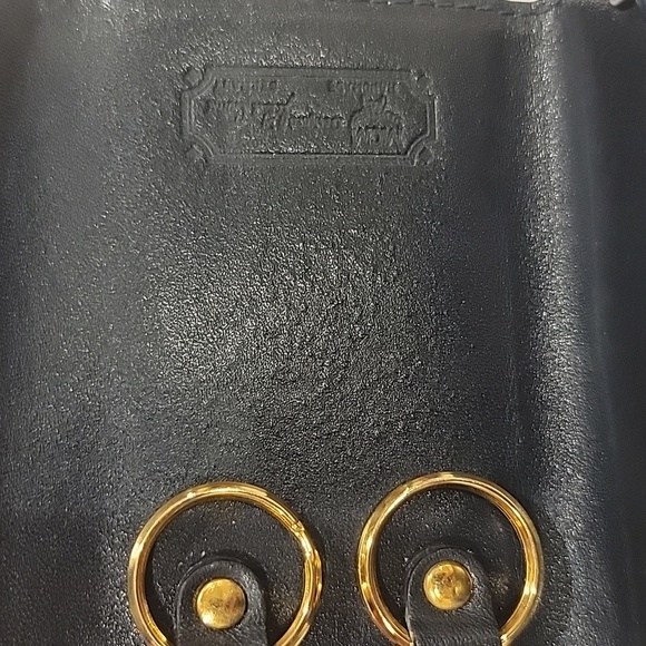 MCM Germany 2 key Holder w zipper pocket  White and Navy - Picture 6 of 9